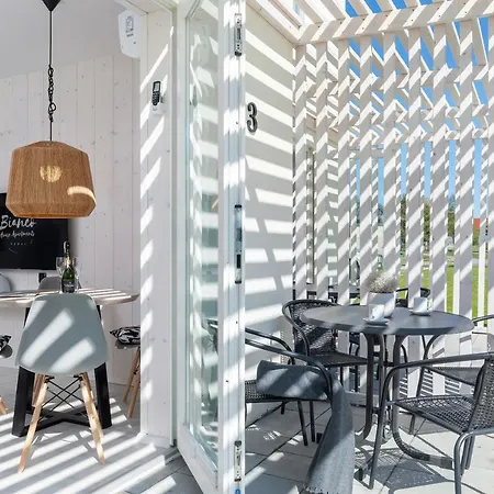 Holiday home Bianco House *