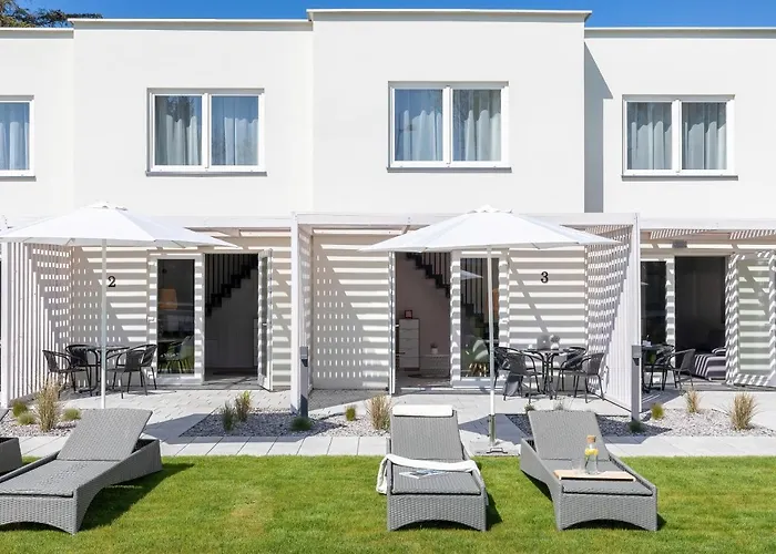 Bianco House * レバル