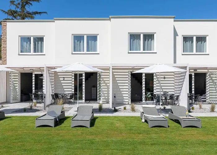 Bianco House レバル